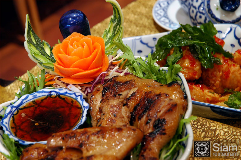 Siam Restaurant - 101 Arrowe Road , Greasby , Wirral, CH49 1RY - 0151 677 5719